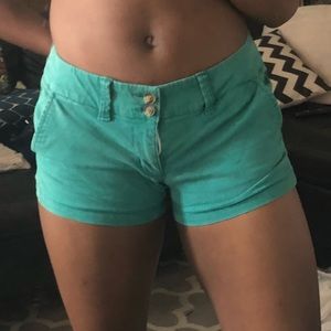 GREEN SHORTS